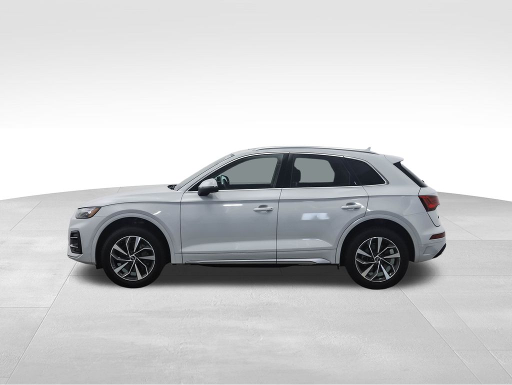 Thumbnail: 2021 Audi Q5 - 2