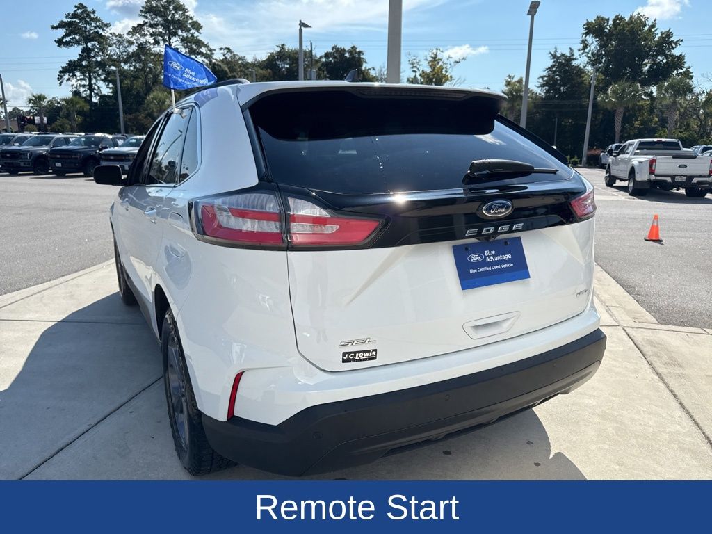 2022 Ford Edge SEL