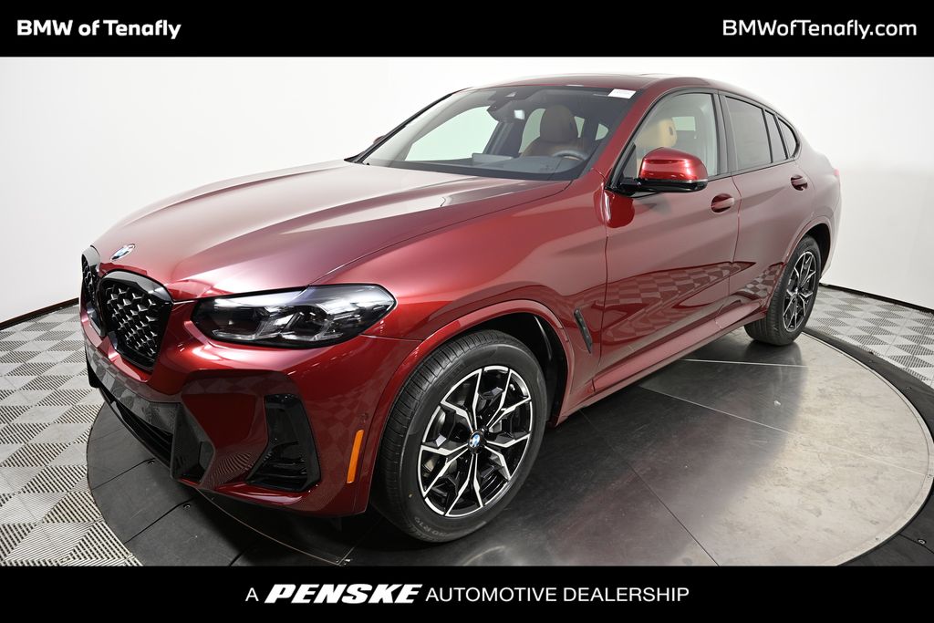 2025 BMW X4 xDrive30i Hero Image