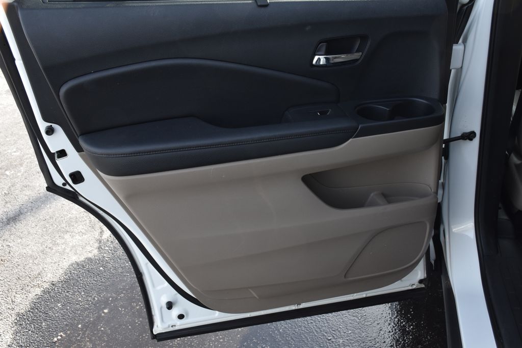 Thumbnail: 2022 Honda Pilot - 29