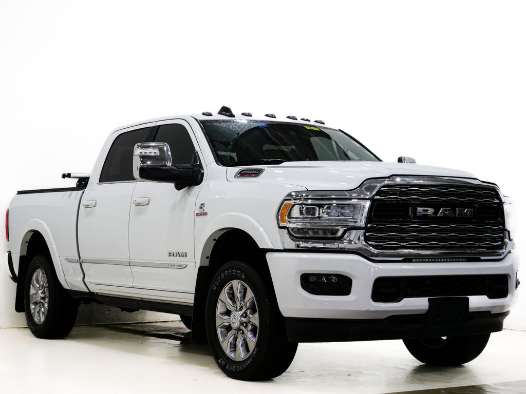 Bright White Clearcoat 2023 RAM 2500 Limited Crew Cab 4WD Pickup Truck Four-Wheel Drive 6-Speed Automatic