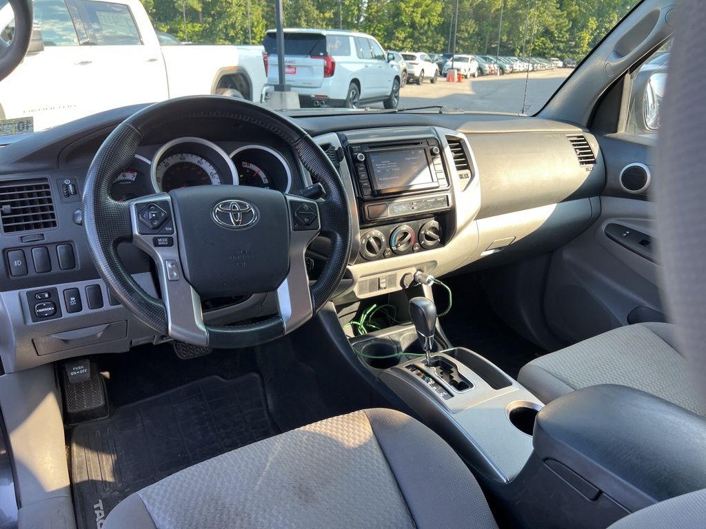 2014 Toyota Tacoma PreRunner photo 17