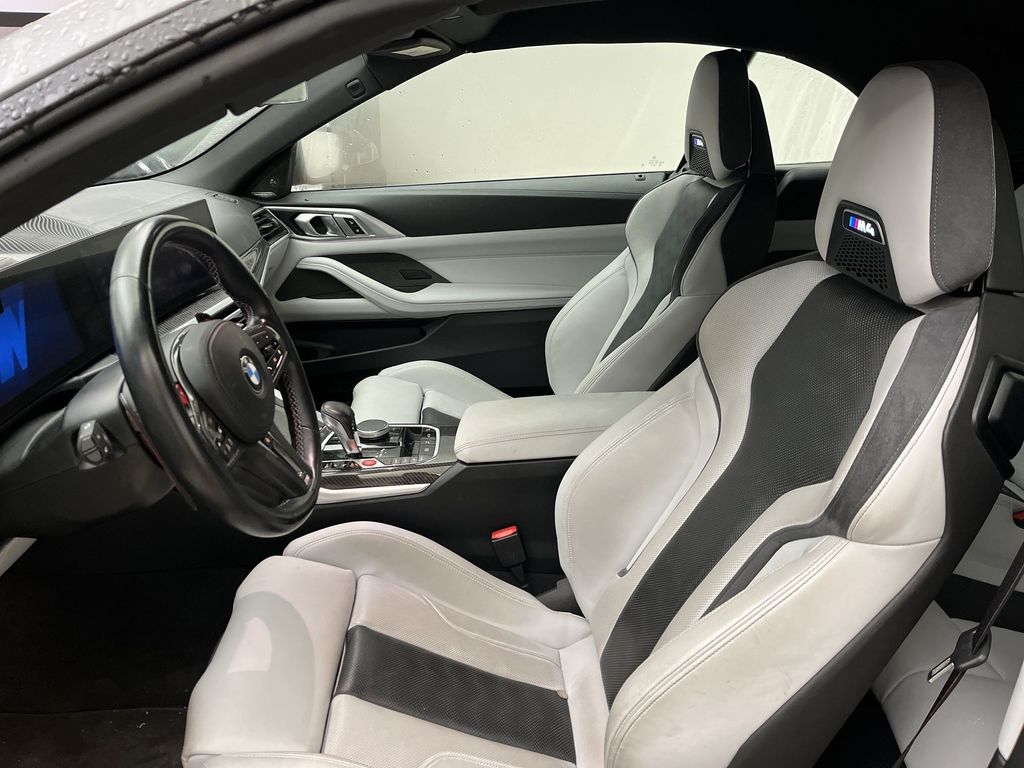 Thumbnail: 2024 BMW M4 - 11