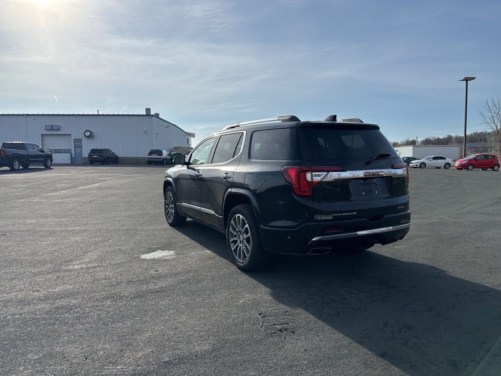 2022 GMC Acadia