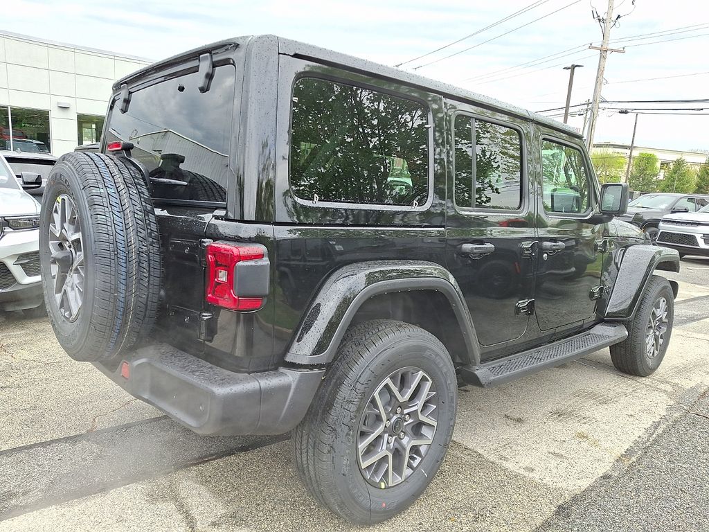 New 2026 Jeep Wrangler SUV