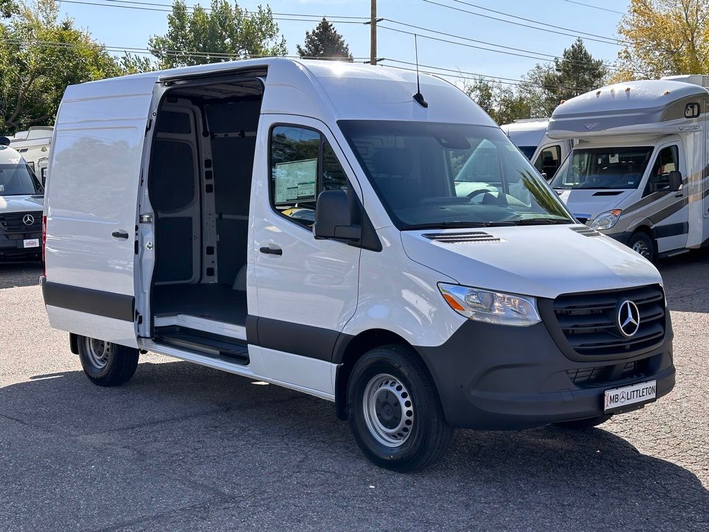 2024 Mercedes-Benz Sprinter 2500 Cargo 144 WB 23