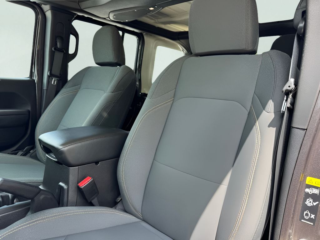 Used Car 2025 Jeep Wrangler  Willys 4xe For Sale Under $35,000 In Austin, Texas