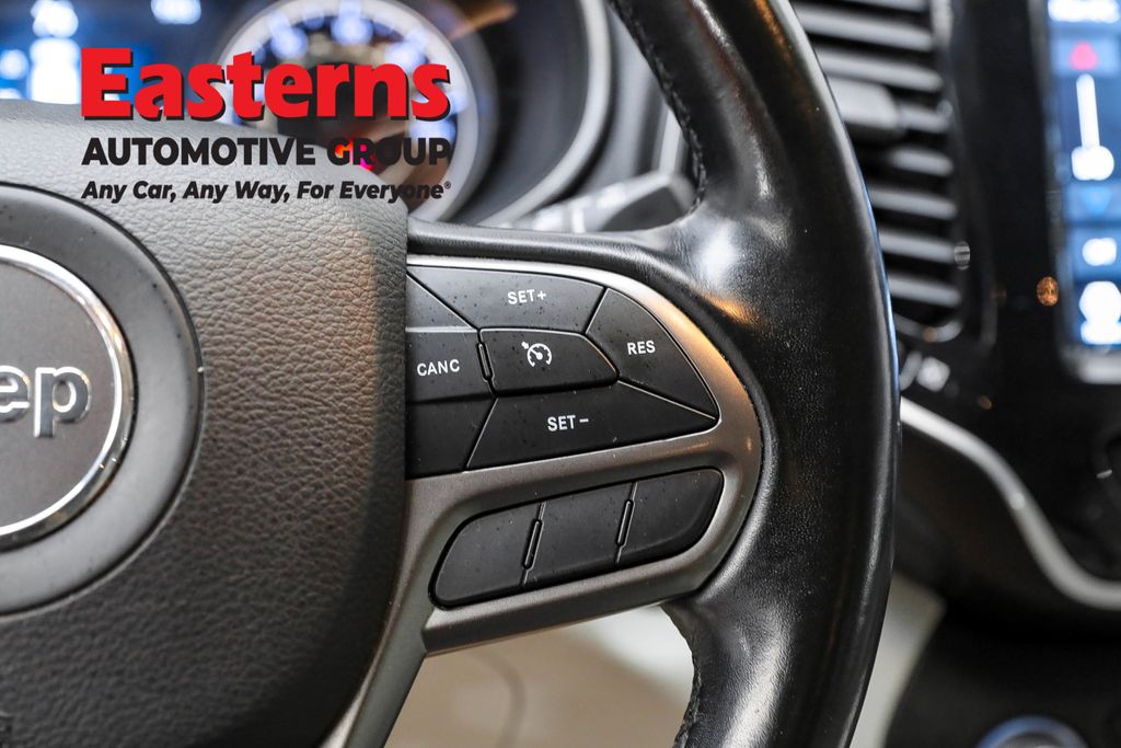 Used 2020 Blue Jeep Limited image 16