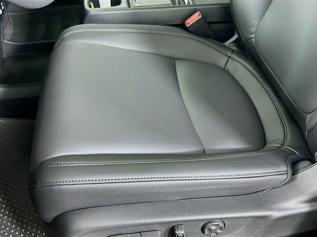 Thumbnail: 2026 Honda Odyssey - 20