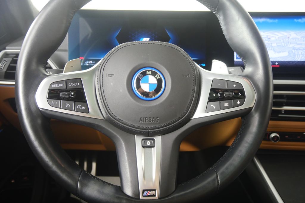 Thumbnail: 2023 BMW 3 Series - 19