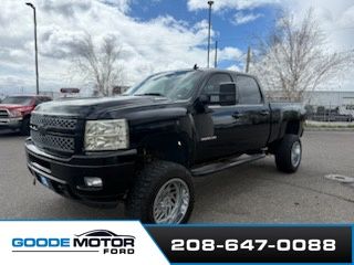 Black 2013 Chevrolet Silverado 2500HD LTZ Crew Cab 4WD Pickup Truck Four-Wheel Drive 6-Speed Automatic