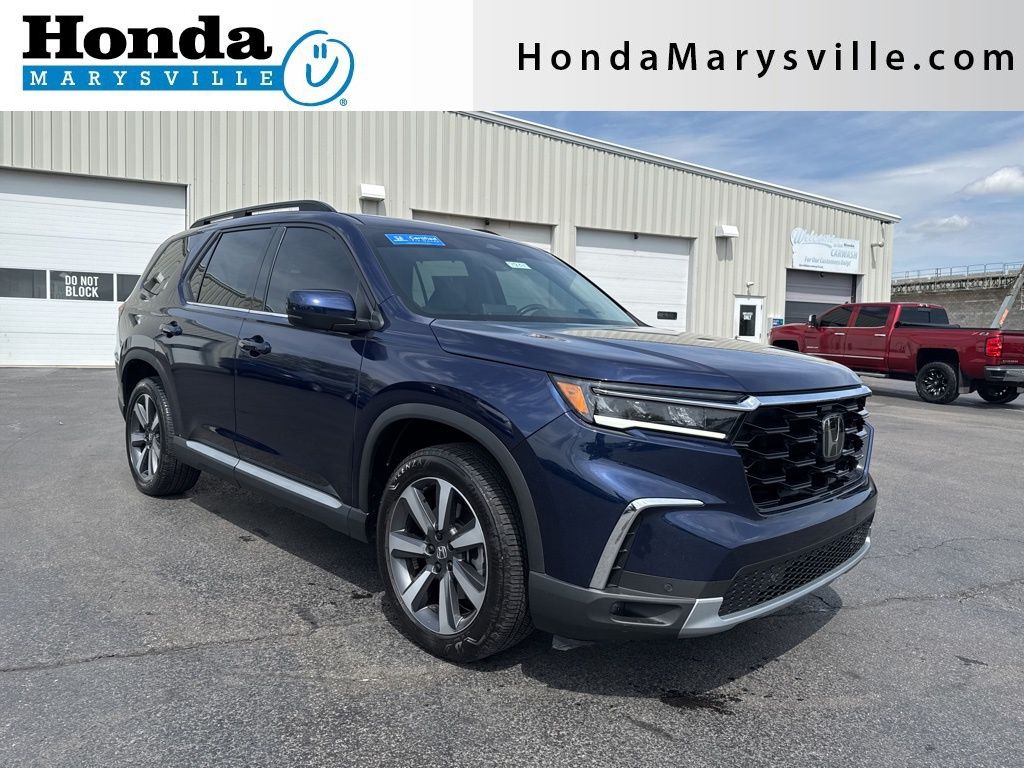 2023 Honda Pilot Touring AWD
