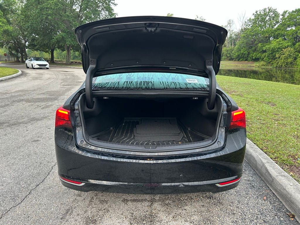 Thumbnail: 2015 Acura TLX - 10