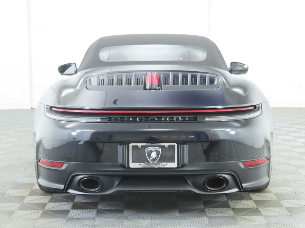 Thumbnail: 2025 Porsche 911 - 14