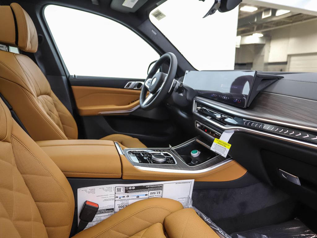 Thumbnail: 2026 BMW X5 - 29