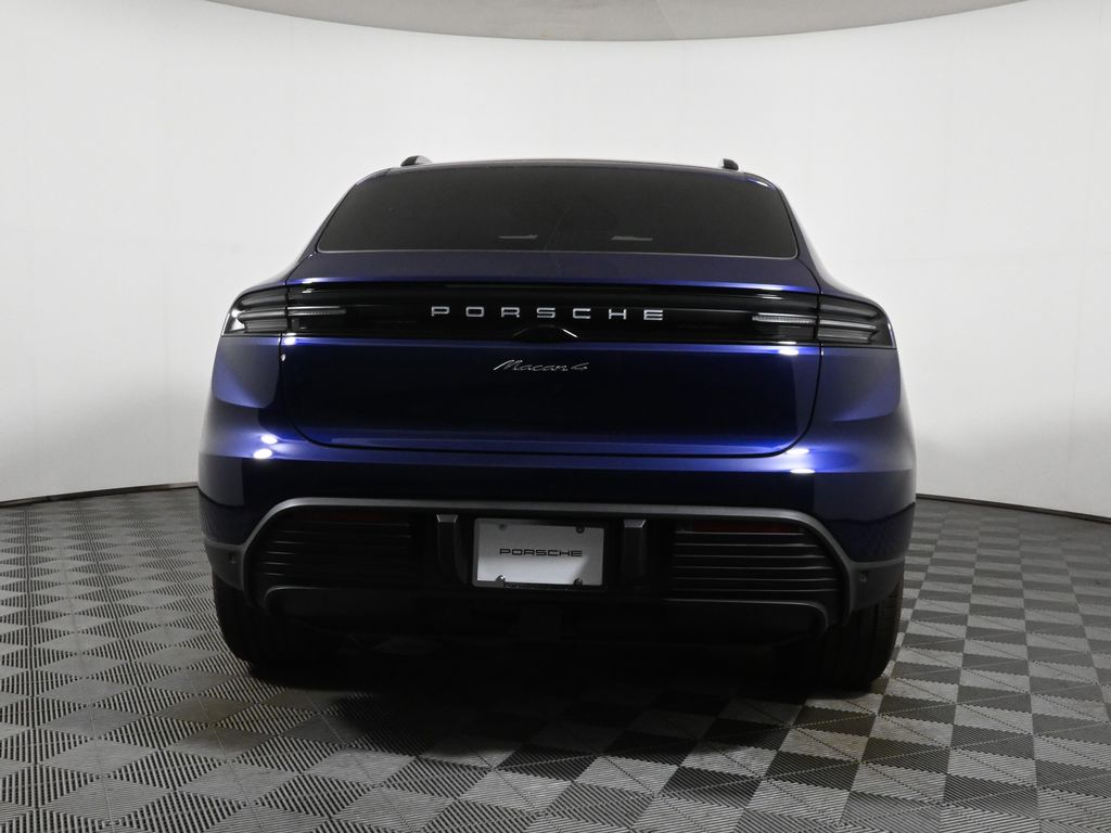 Thumbnail: 2025 Porsche Macan - 6