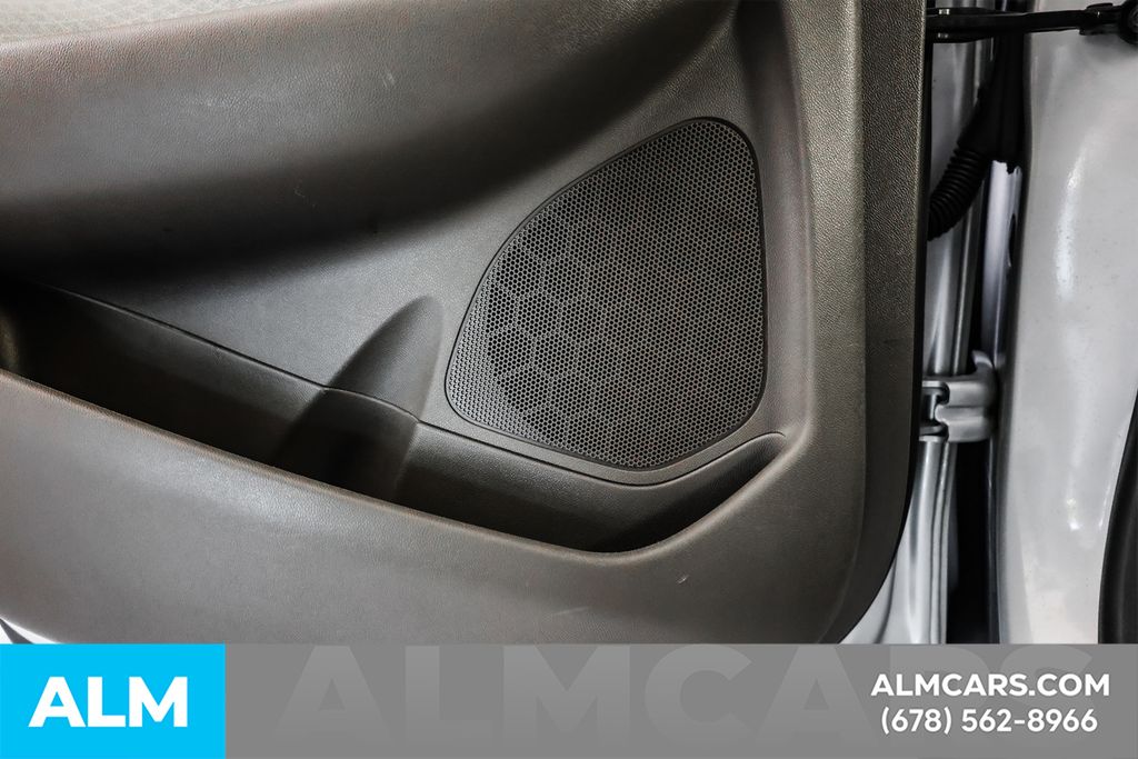 Used 2021 Silver Chevrolet LT image 50