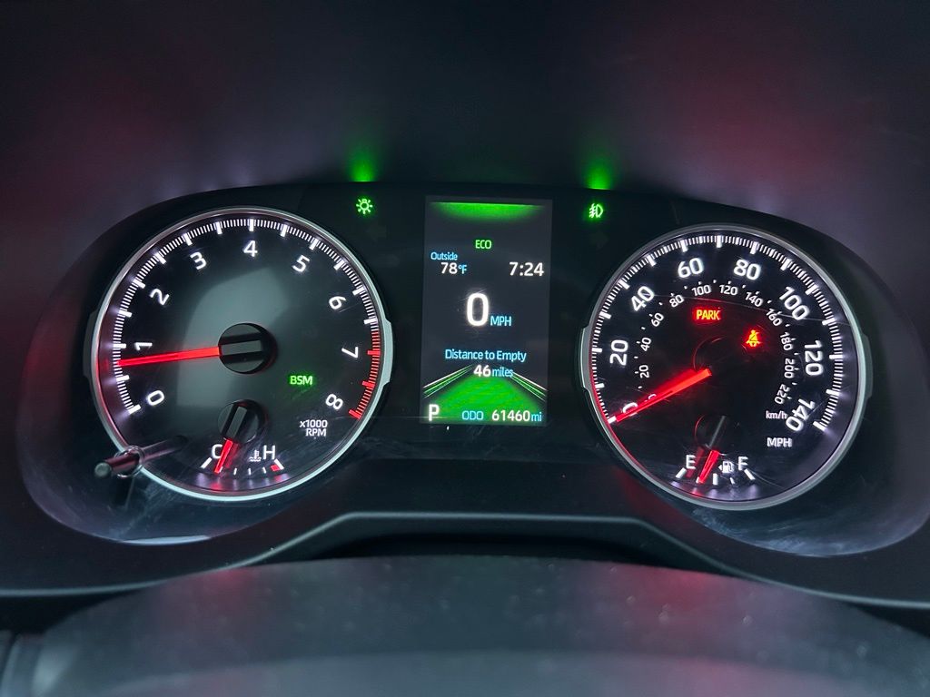 Thumbnail: 2020 Toyota RAV4 - 23