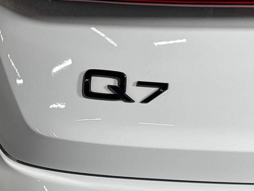 2023 Audi Q7 55 Prestige