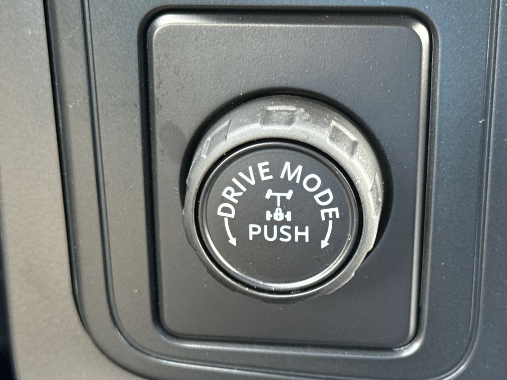 New 2026 White Ford Lariat image 33