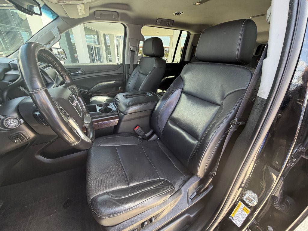 used 2019 GMC Yukon XL car, priced at $17,993