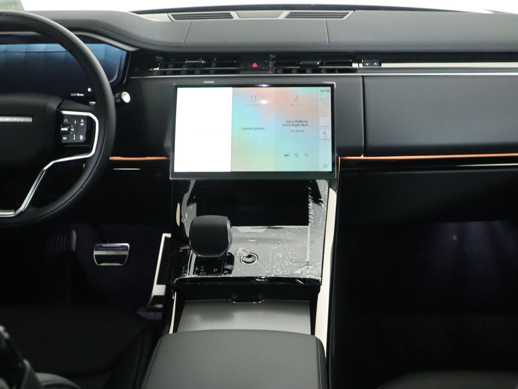 Thumbnail: 2026 Land Rover Range Rover Sport - 14