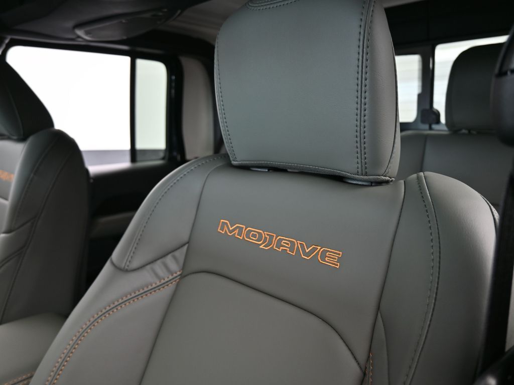 New 2026 Black Clearcoat Jeep Mojave image 14