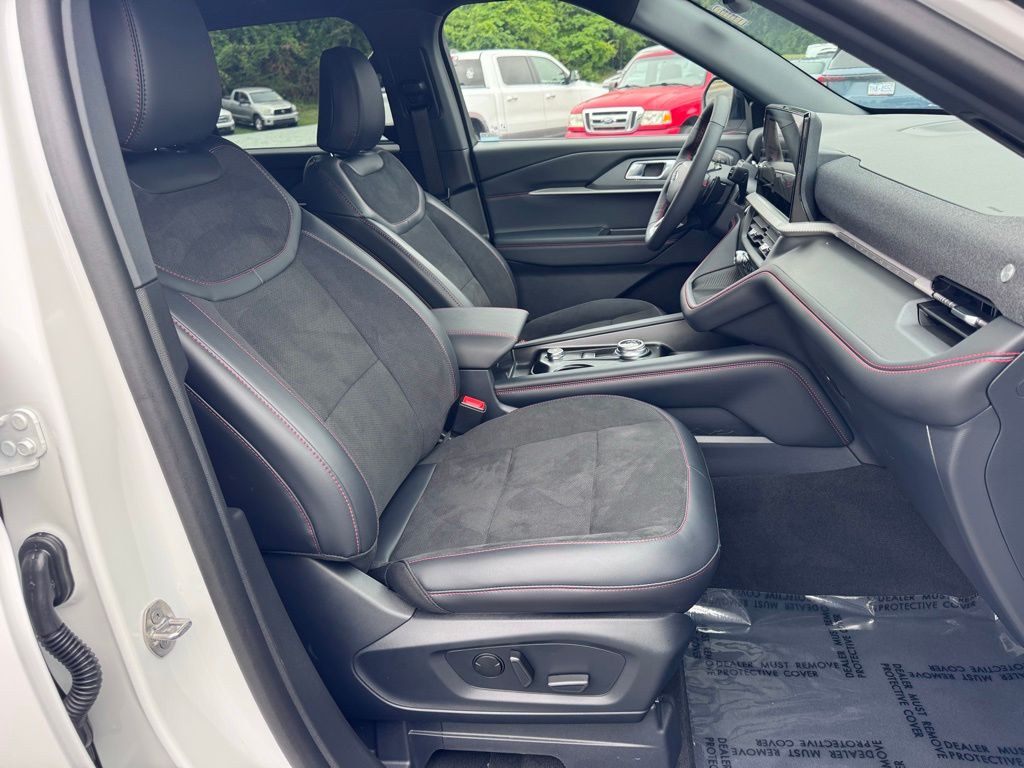 FordExplorer18