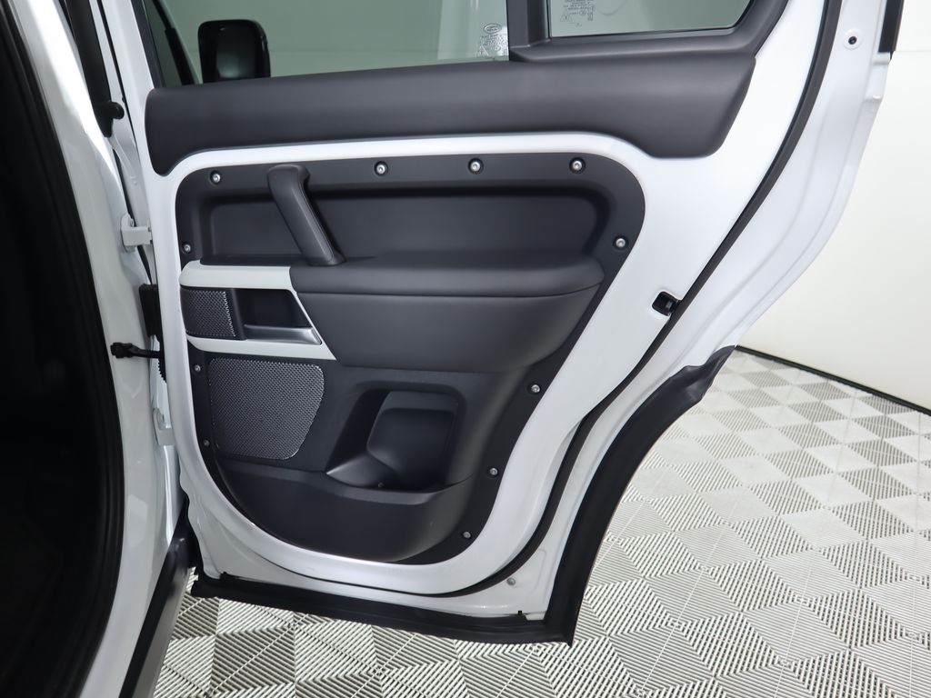 Thumbnail: 2024 Land Rover Defender - 28