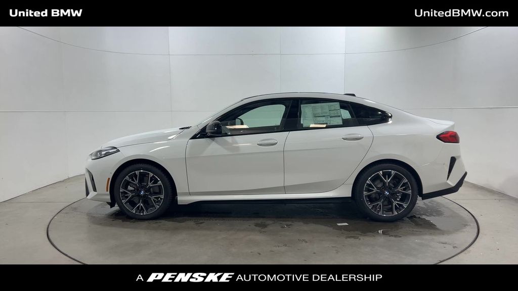 Thumbnail: 2026 BMW 2 Series - 5