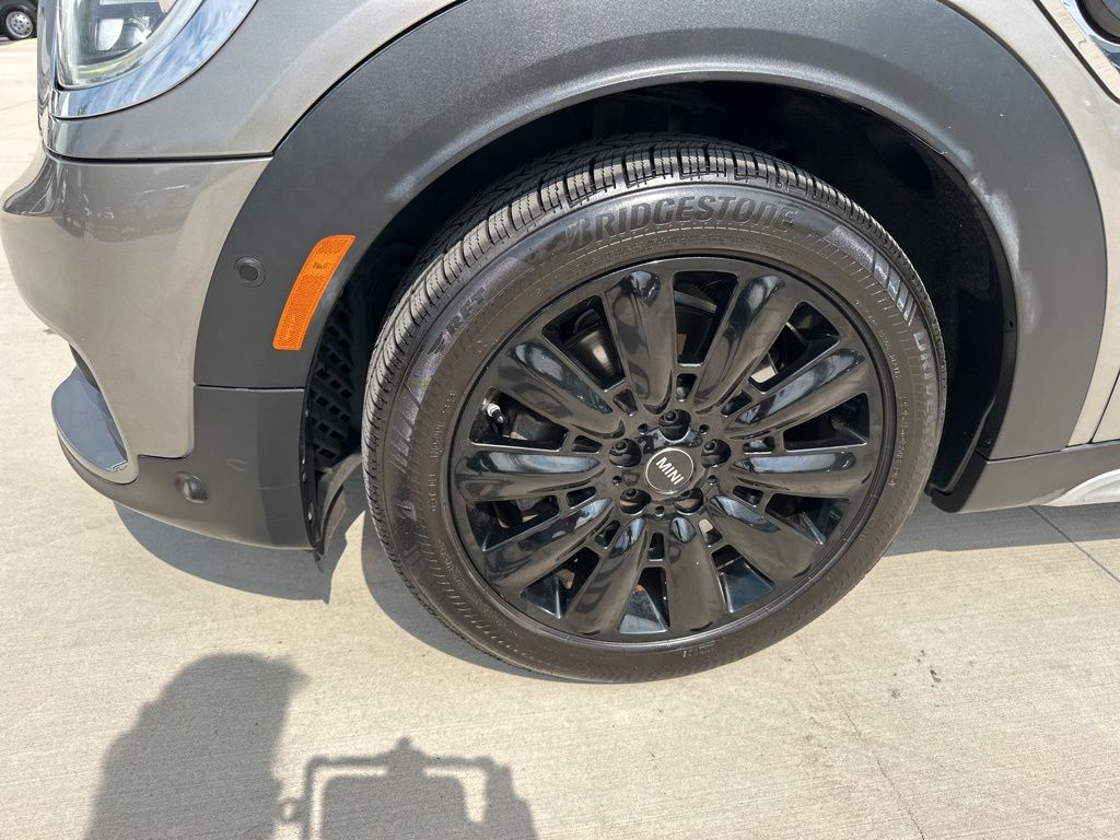 2018 Melting Silver Metallic MINI Countryman E Countryman AWD SUV