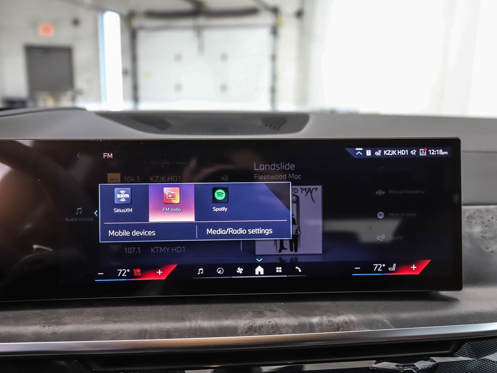 Thumbnail: 2026 BMW X5 - 17