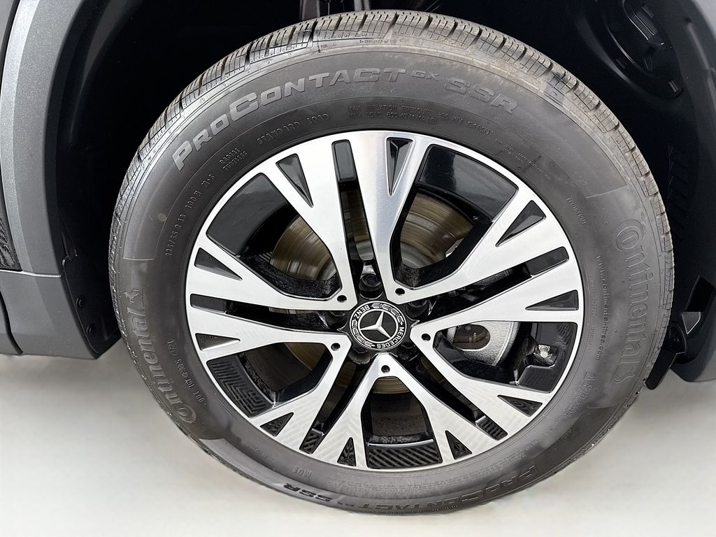 Thumbnail: 2025 Mercedes-Benz GLA - 30