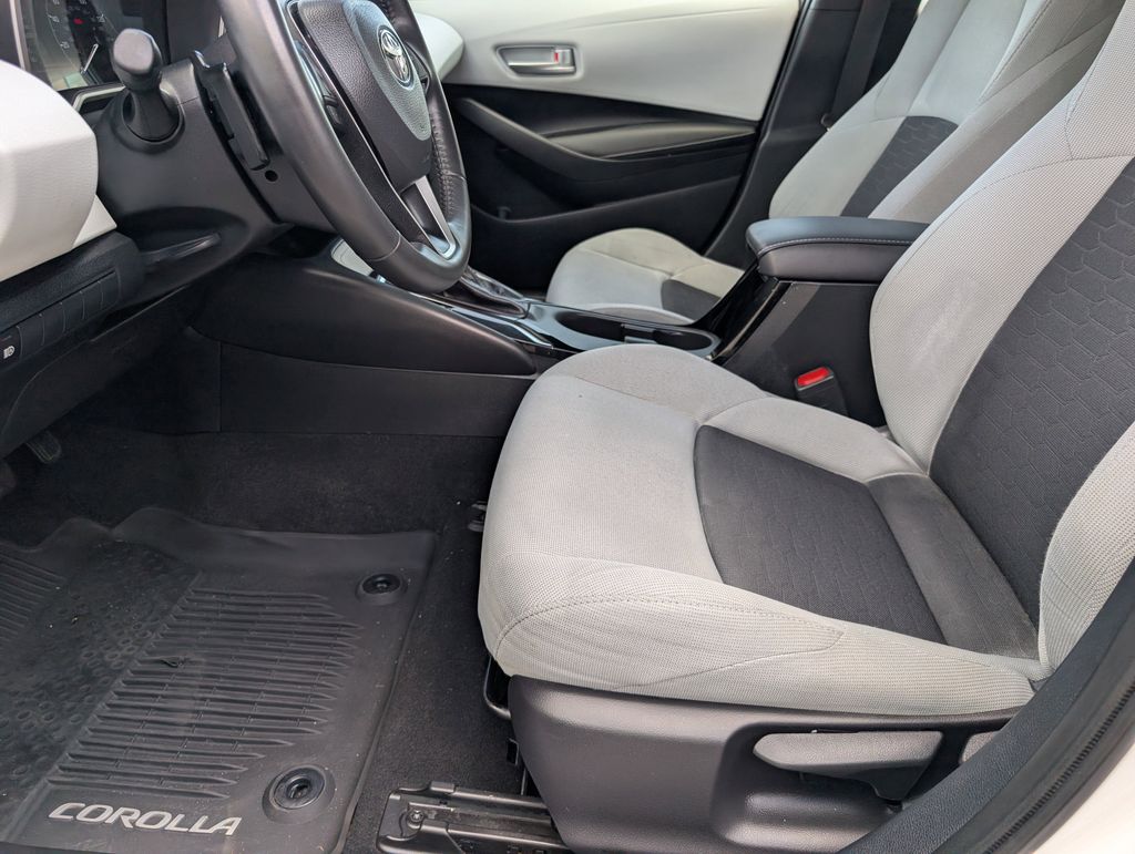 Used 2025 Toyota Corolla Hatchback Hatchback