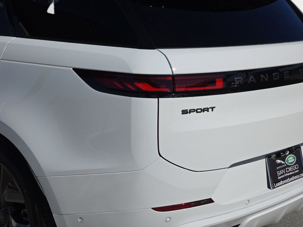 New 2026 White Land Rover Dynamic SE image 36