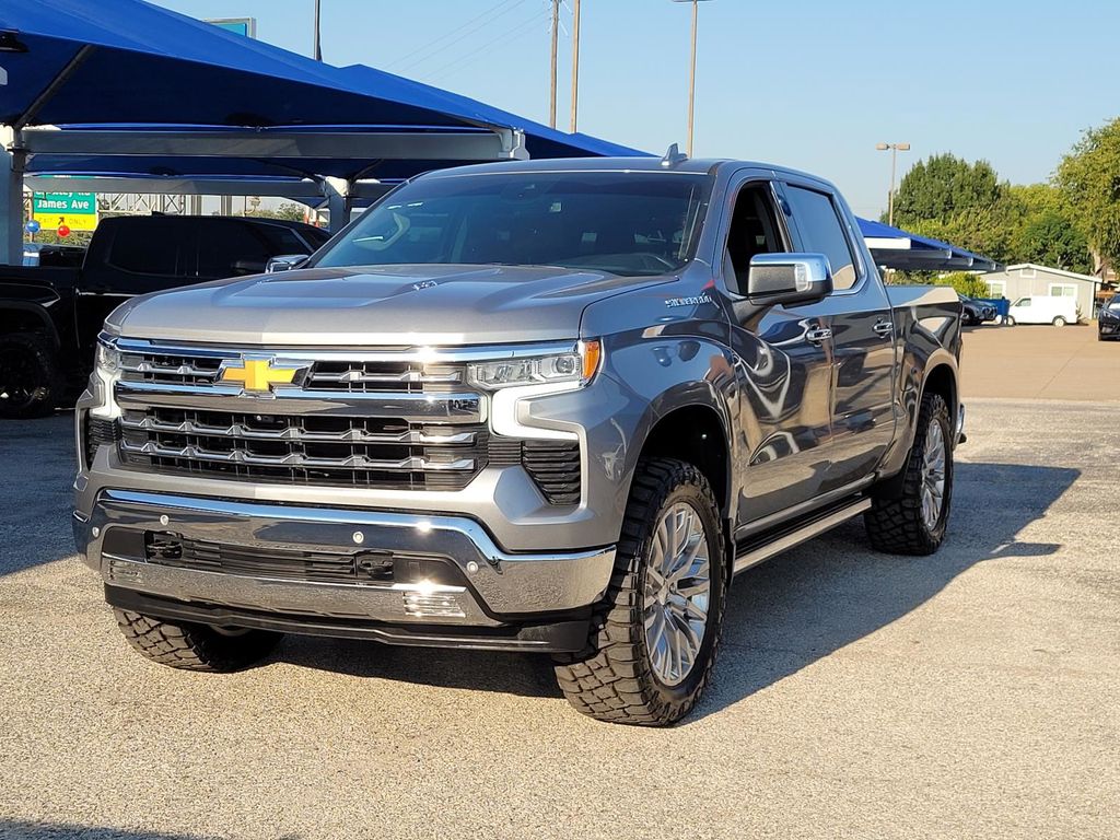 Sterling Gray Metallic 2023 Chevrolet Silverado 1500 Pickup Truck Four-Wheel Drive Automatic