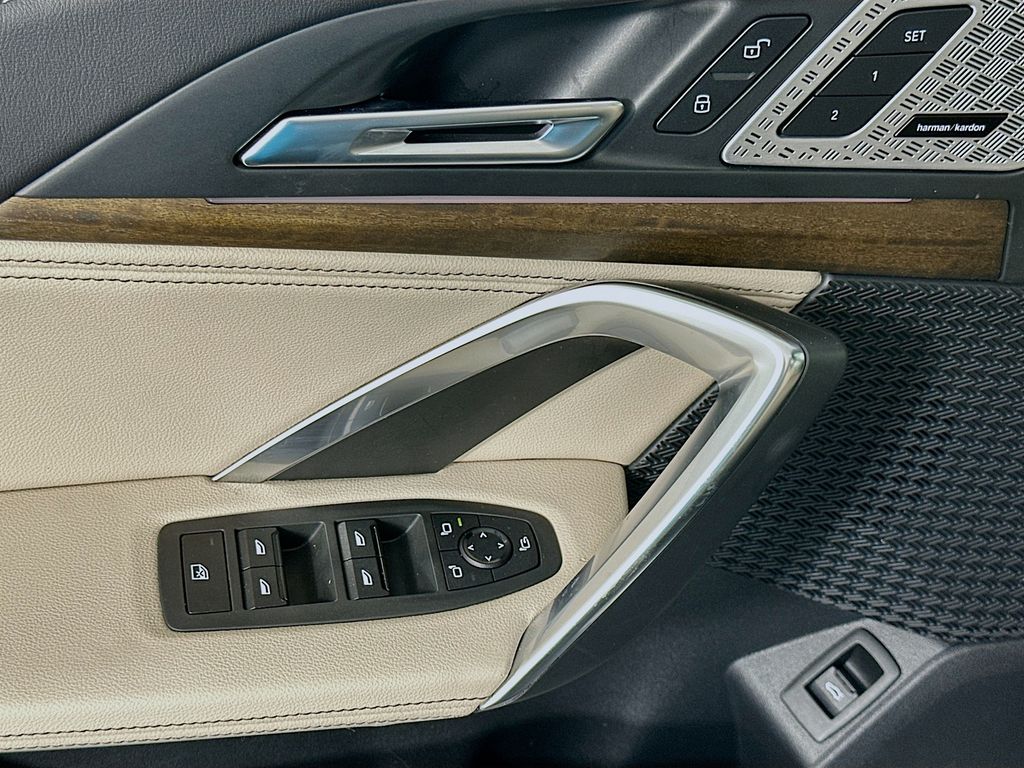 Thumbnail: 2023 BMW X1 - 18