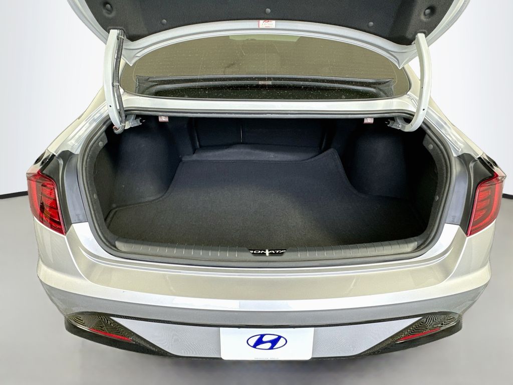Thumbnail: 2023 Hyundai Sonata - 26