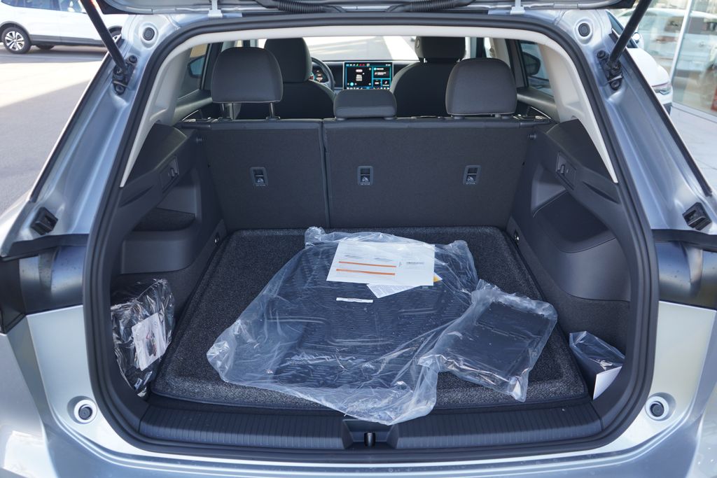 Thumbnail: 2026 Volkswagen Tiguan - 11