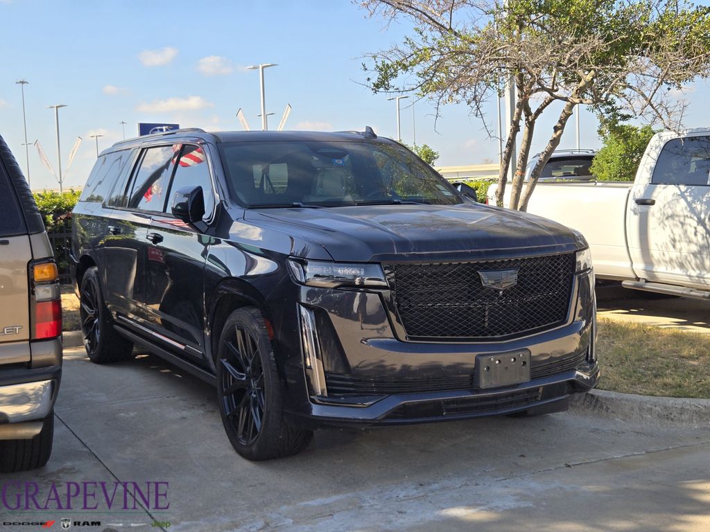  2022 Cadillac Escalade ESV Sport 4WD   