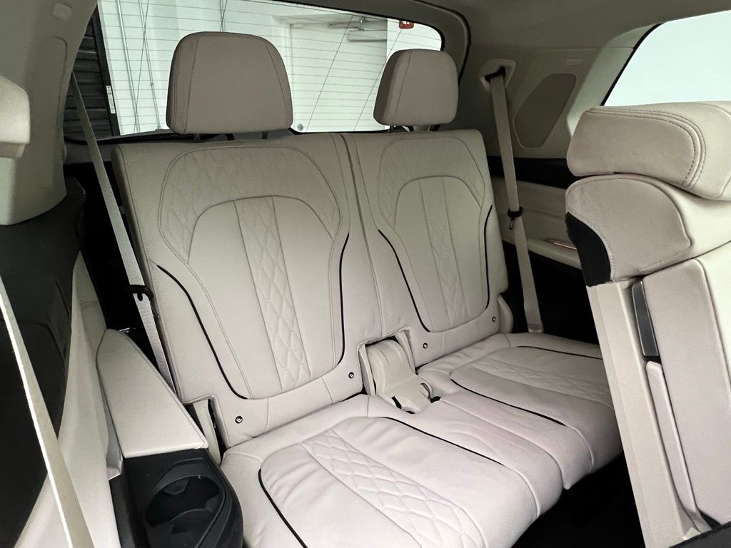 Thumbnail: 2020 BMW X7 - 9