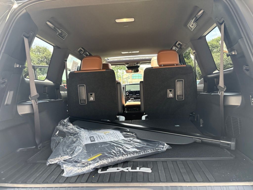 Thumbnail: 2026 Lexus GX - 21