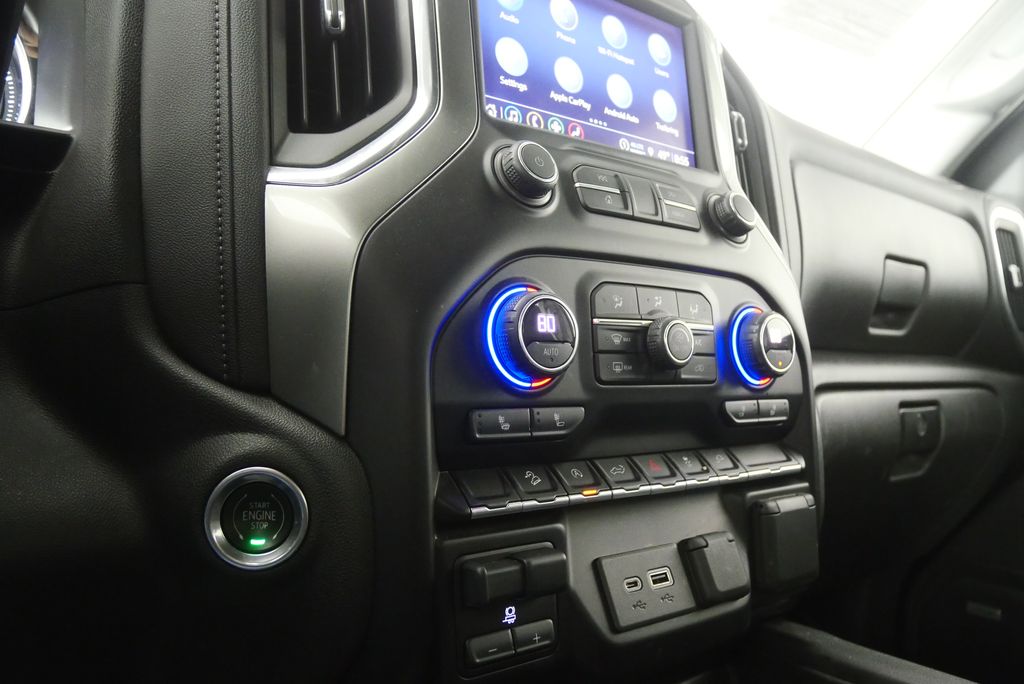 Thumbnail: 2021 Chevrolet Silverado 1500 - 18