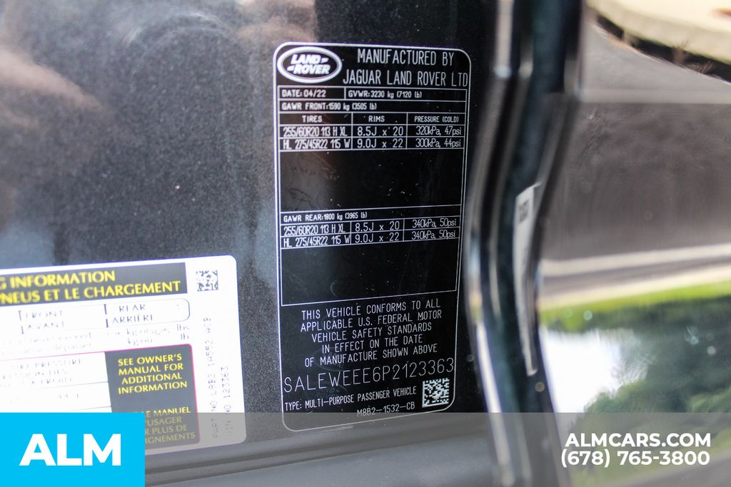 Used 2023 Gray Land Rover Carpathian Edition image 43