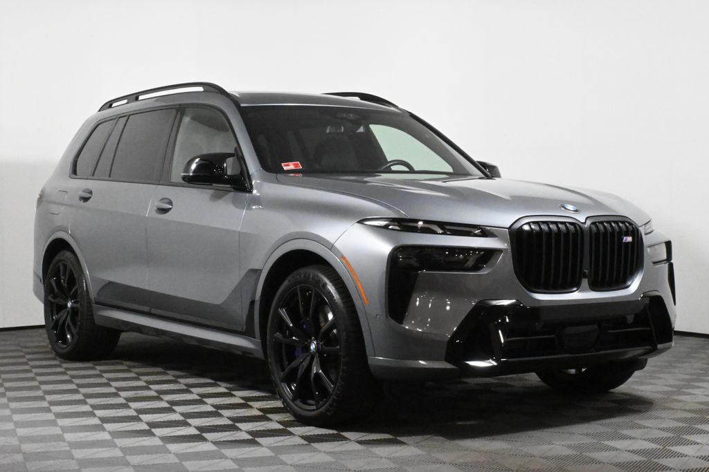 2024 BMW X7 M60i 9