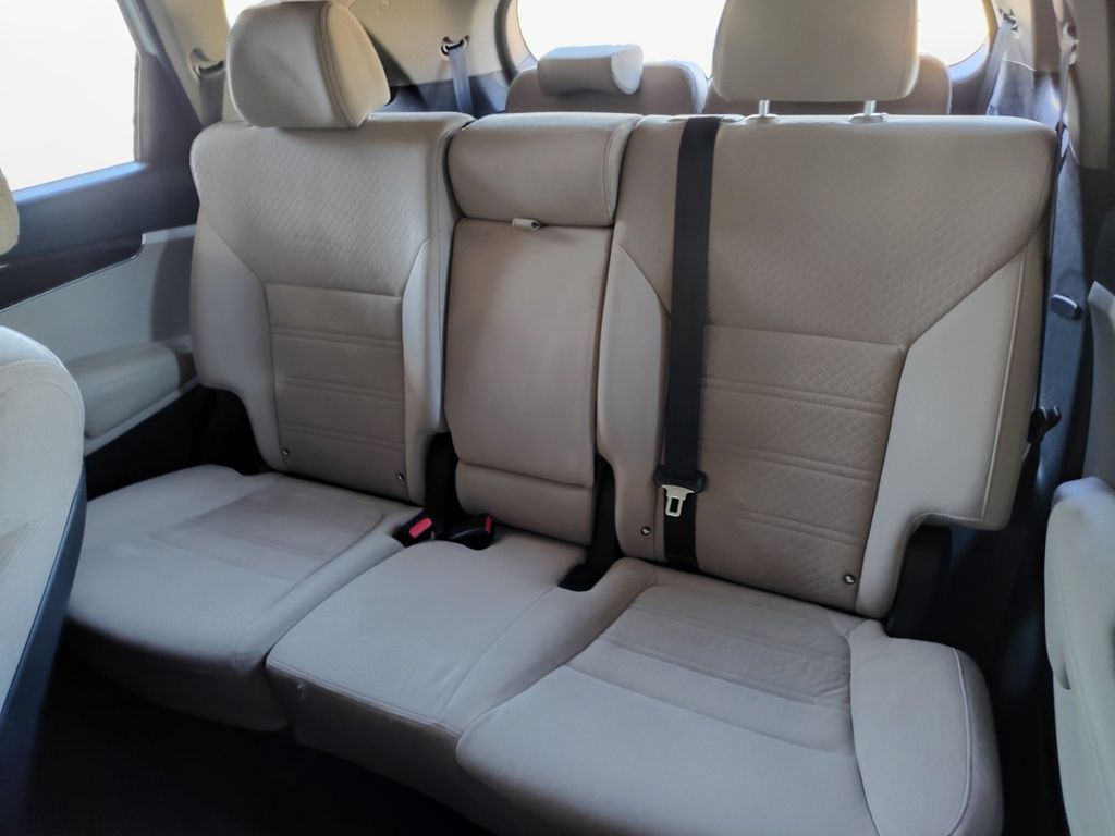 Used Car 2017 Kia Sorento  Lx For Sale Under $10,000 In Austin, Texas