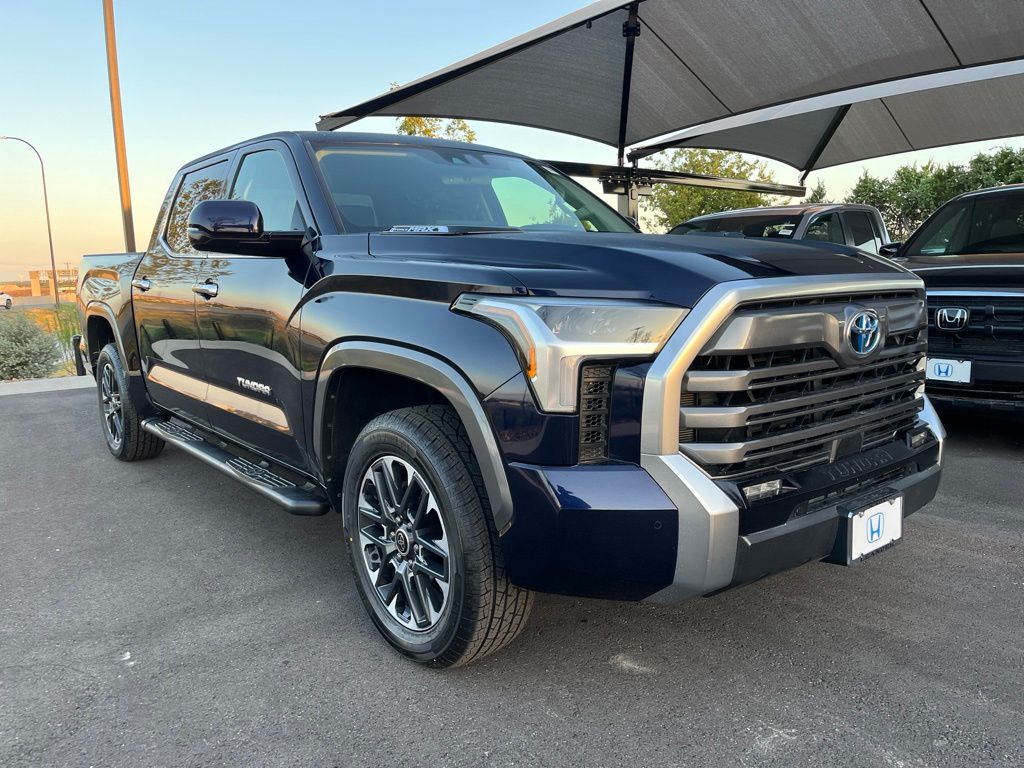 Thumbnail: 2024 Toyota Tundra - 3