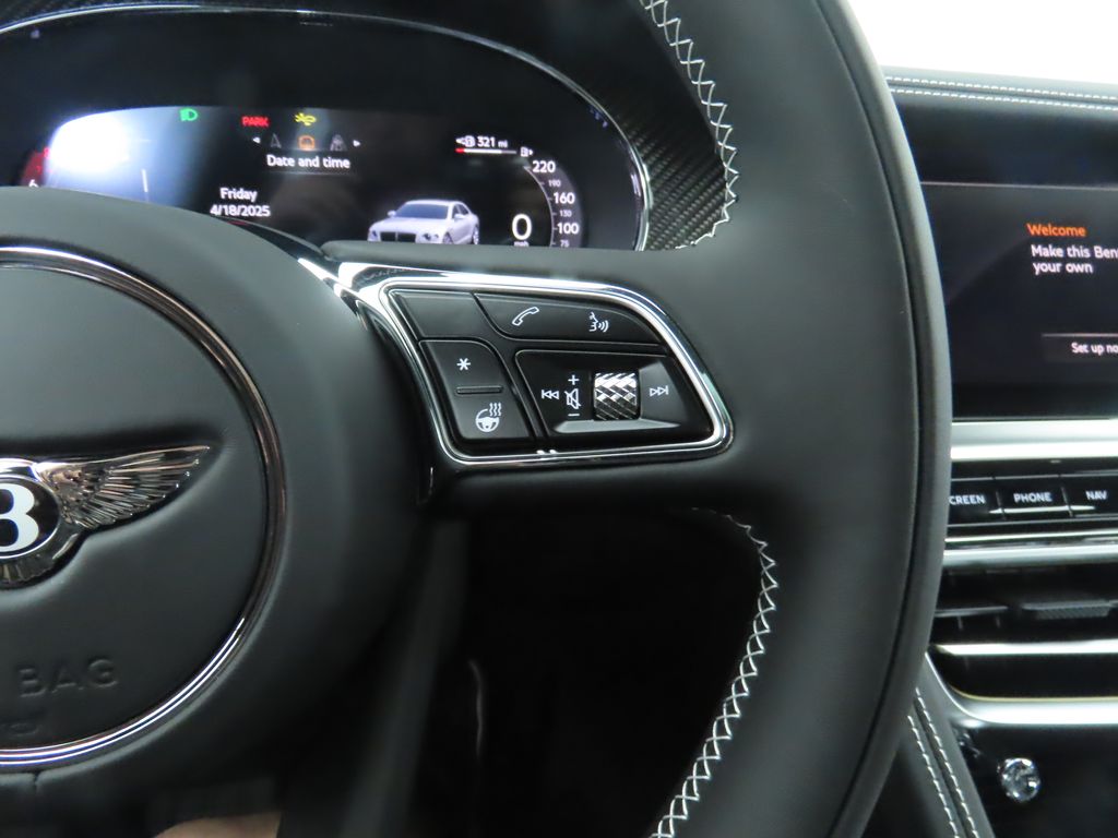2025 Bentley Flying Spur Speed 13