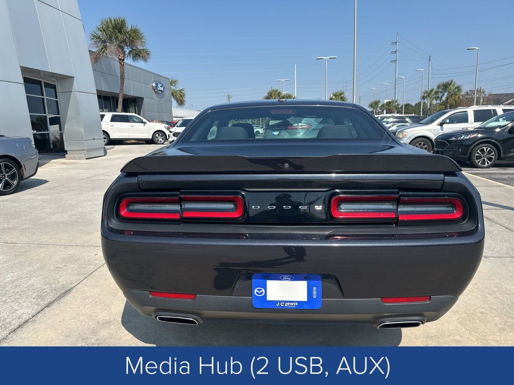 2018 Dodge Challenger SXT