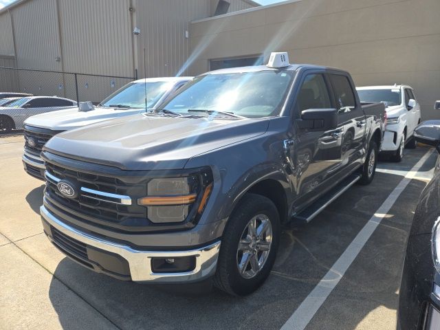 2025 Ford F-150 XLT SuperCrew RWD